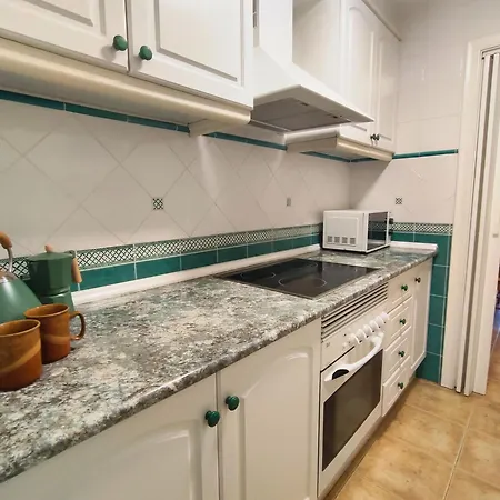 Atila En A 250 M De La Playa Con Terraza, Piscina Y Jacuzzi By Family Homes Apartment